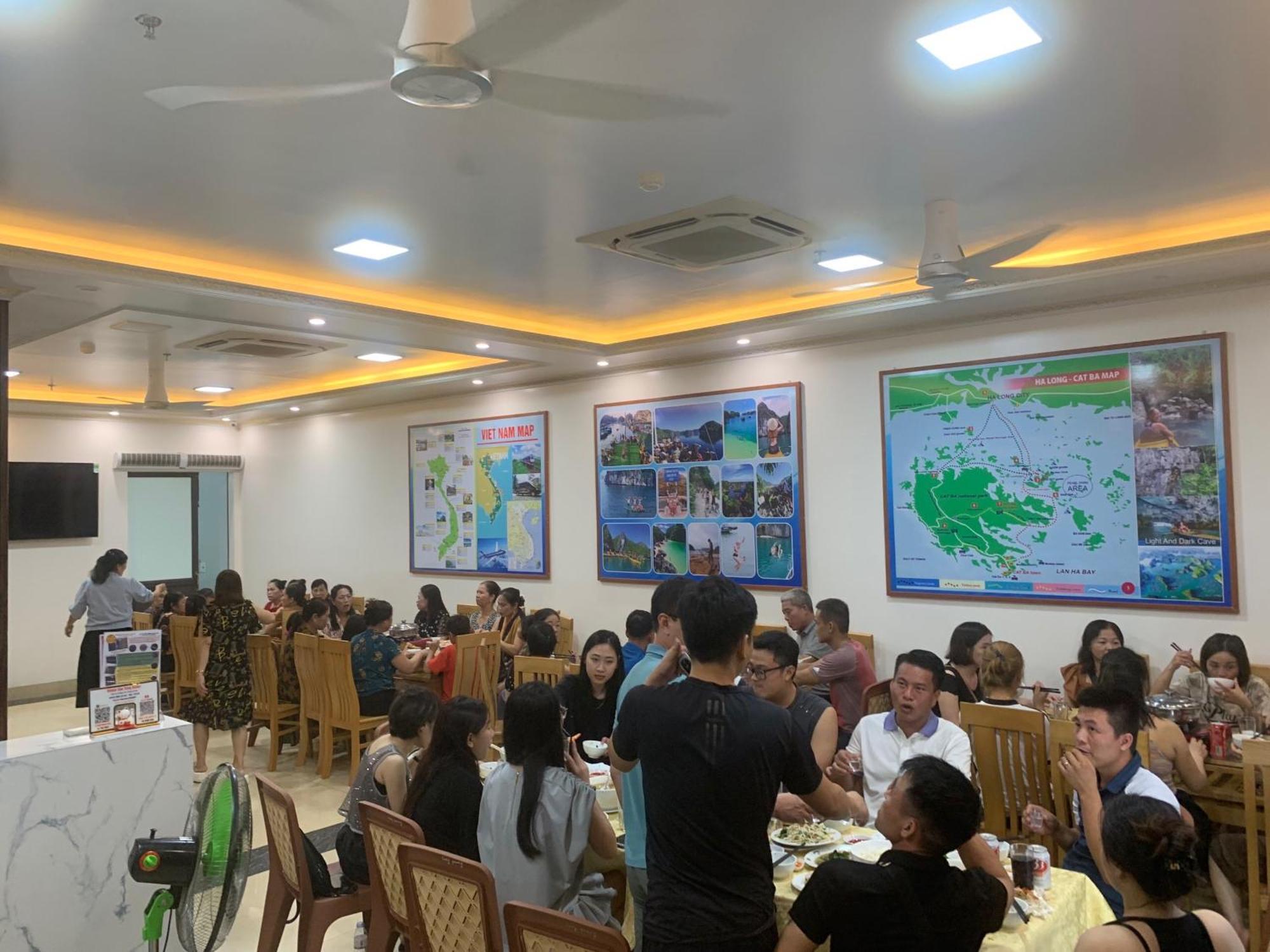 Tung Quang Hotel Dong Khe Sau Exterior foto